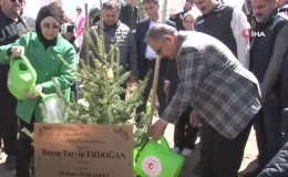 Bakan Özhaseki’den depremzedelere: ‘Ev çıkmadığı için hüzünlenenler oluyor. Merak etmeyin, evlerinizi teslim edeceğiz’