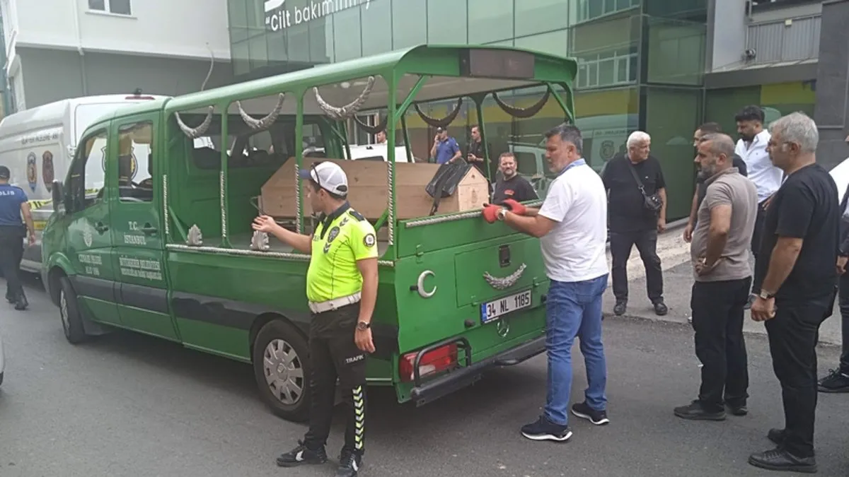 Kendi iş yerinin önünde saldırıya uğradı: Kozmetik firması sahibi Kemal Çağlar Temel başından vurularak öldürüldü!