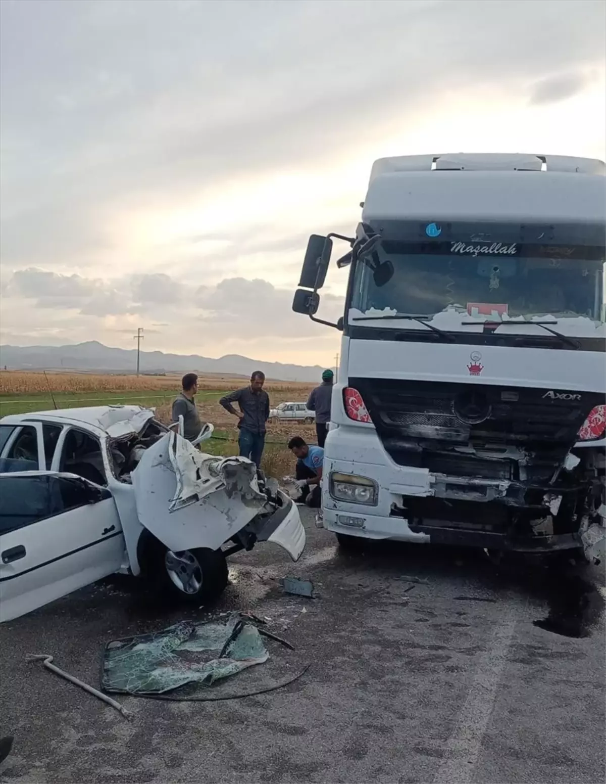 Emirdağ’da Trafik Kazası: 3 Ölü, 1 Yaralı