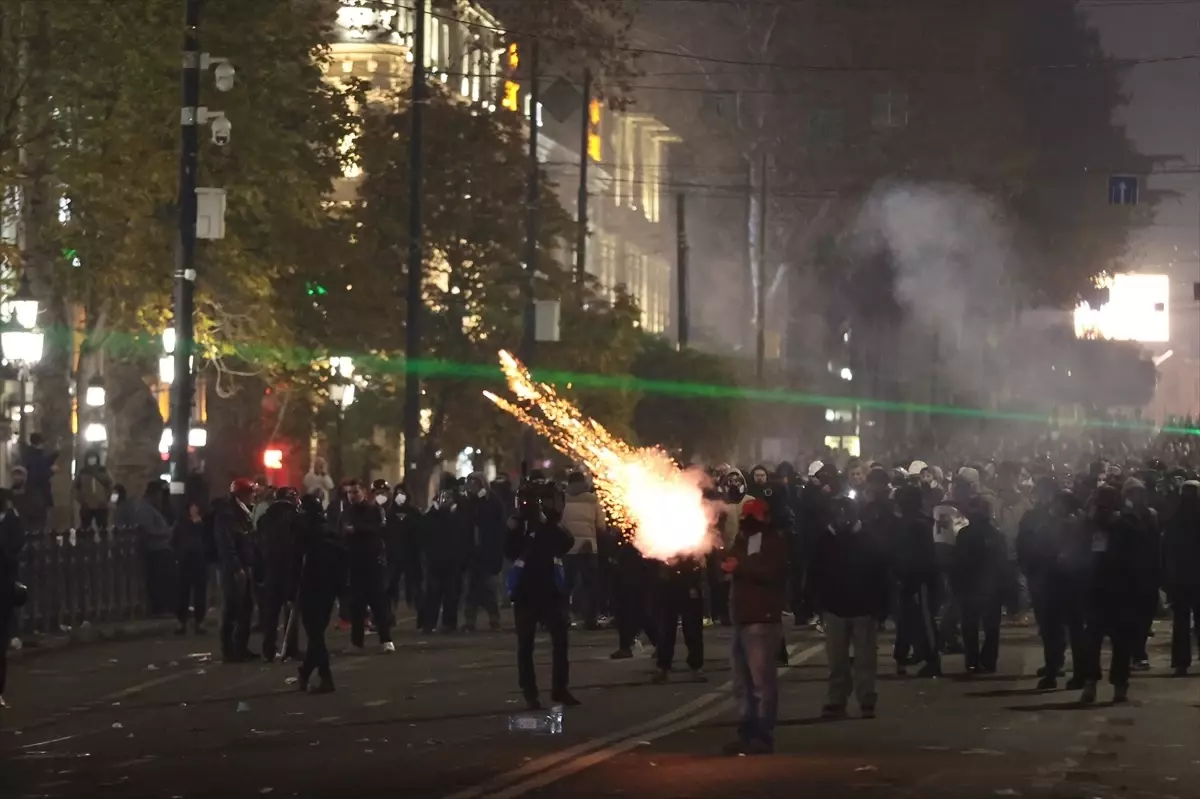 Tiflis’te Gösterilere Polis Müdahalesi